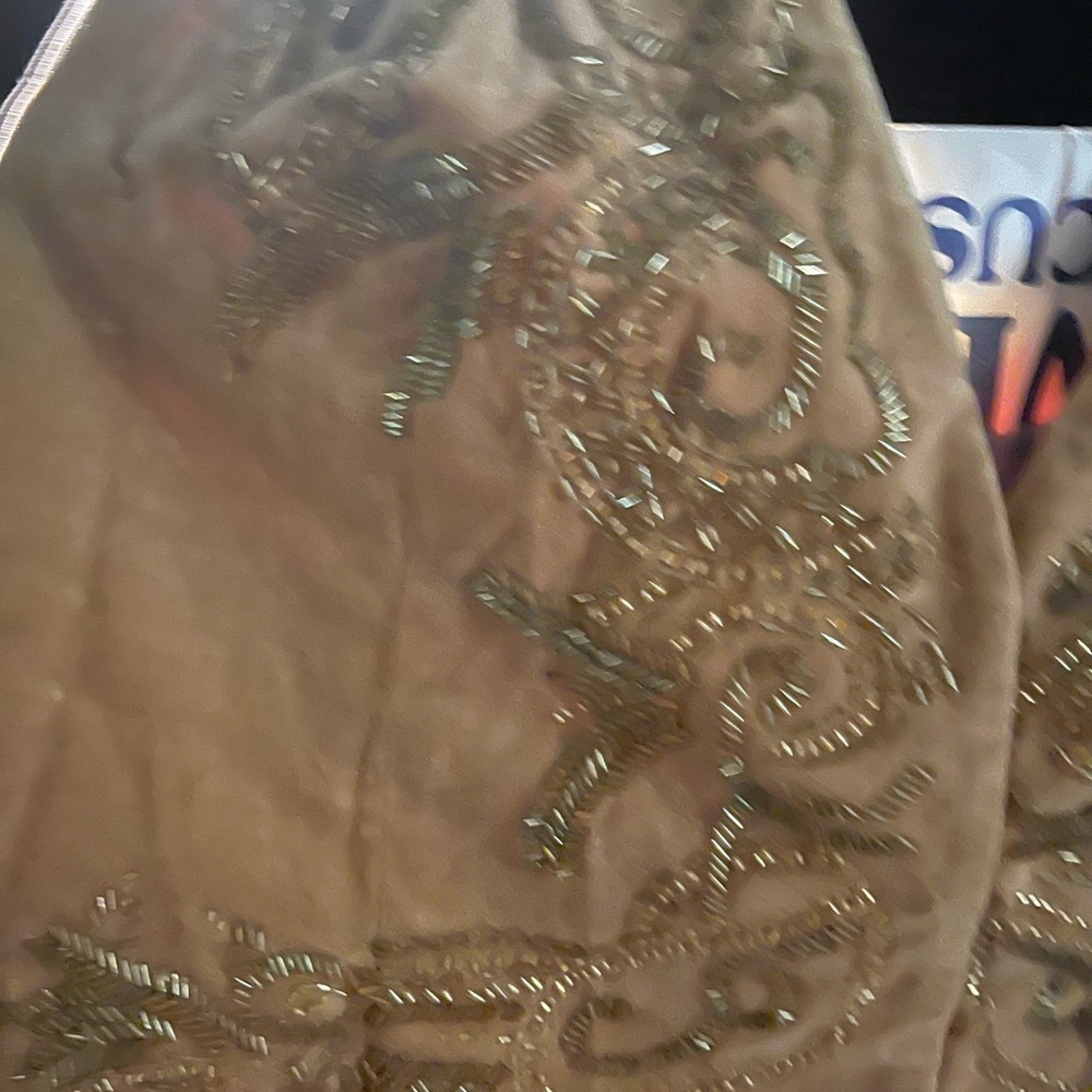 Vest - Picture 3 of 3